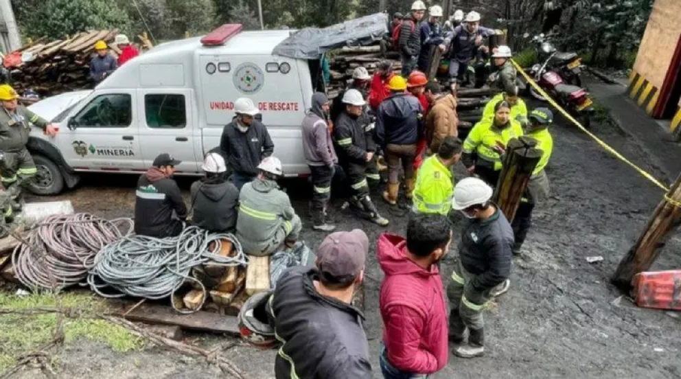 Explosión de una mina en Colombia: hay al menos 11 muertos y buscan a 10 desaparecidos