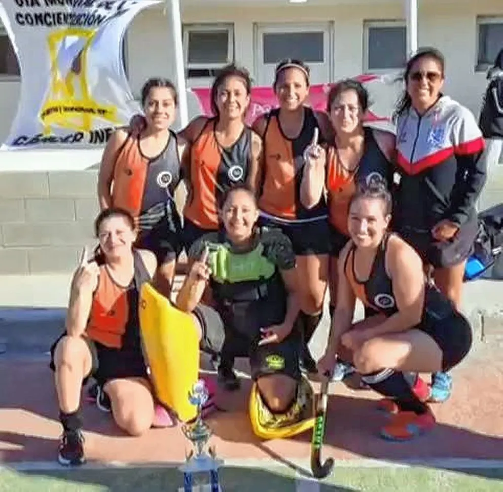 “5 de Copas” se adjudicó el Seven de la Liga Mamis