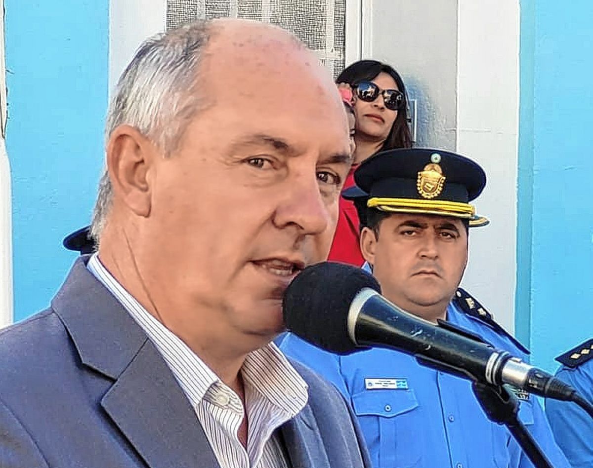 Castro: “La gestión que venga encontrará una policía ordenada y equipada”