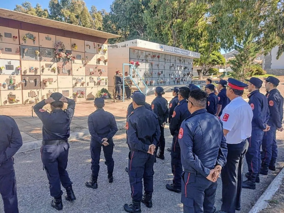 Realizaron un homenaje al bombero Luis Gramajo a siete años de su fallecimiento
