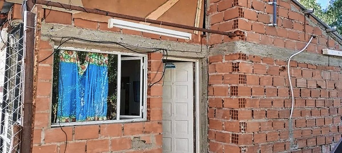 Vive en barrio Abásolo, fue a robar a barrio Sarmiento y lo detuvieron en el colectivo con los elementos robados