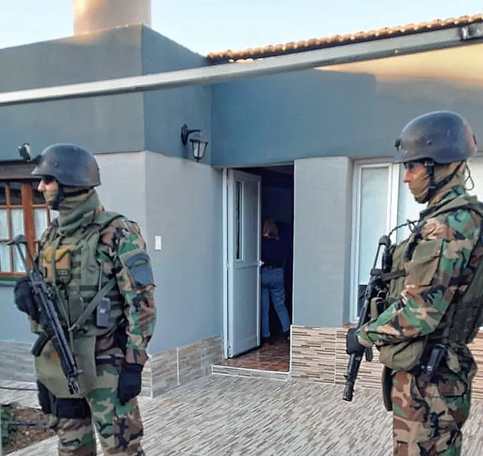 Desbaratan en Trelew “kiosco” de drogas y apresan a vendedor tras incautarle cocaína