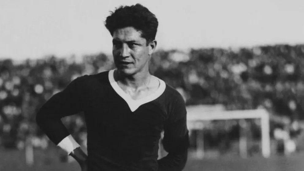 Arsenio Erico: Se cumplen 100 años del nacimiento del máximo goleador del fútbol argentino