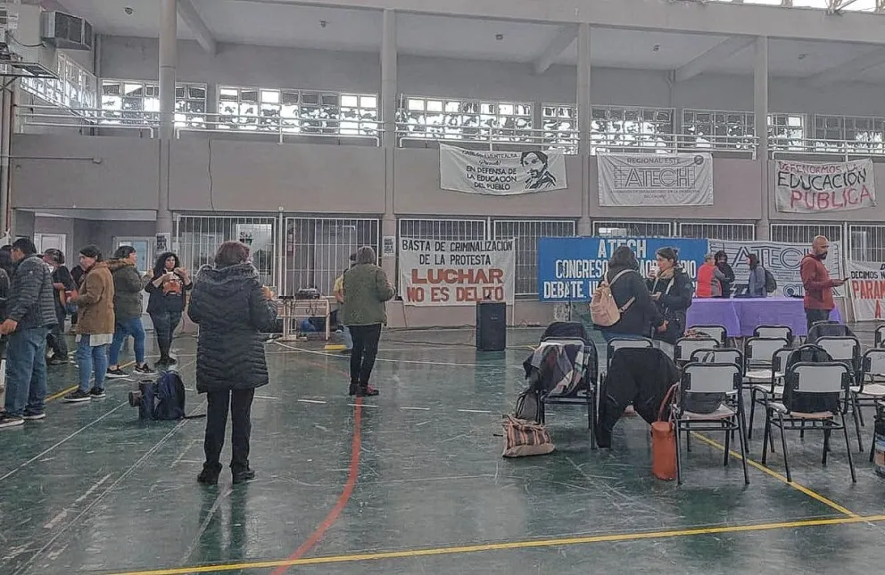 ATECh anunció que habrá paro el 4 y el 14 de abril