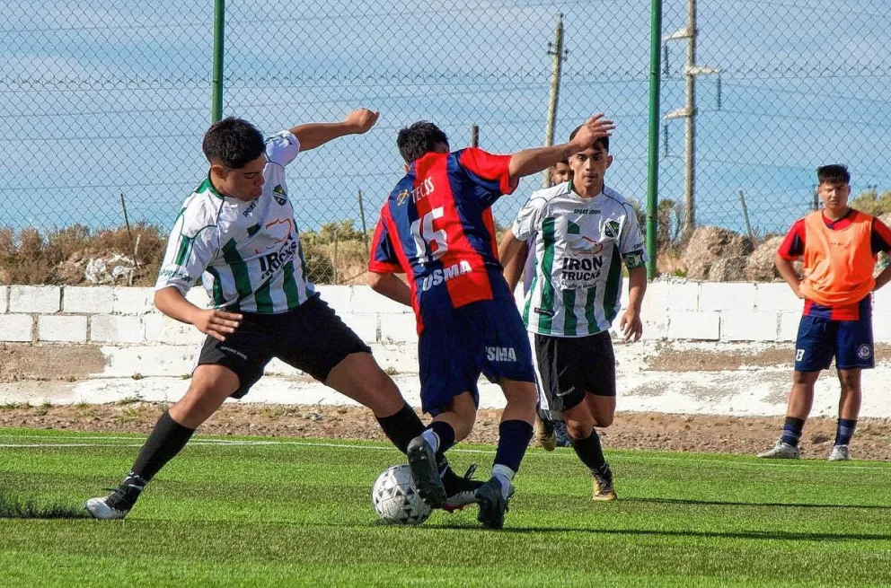 La C.A.I. y Saavedra se mantienen punteros de Reserva