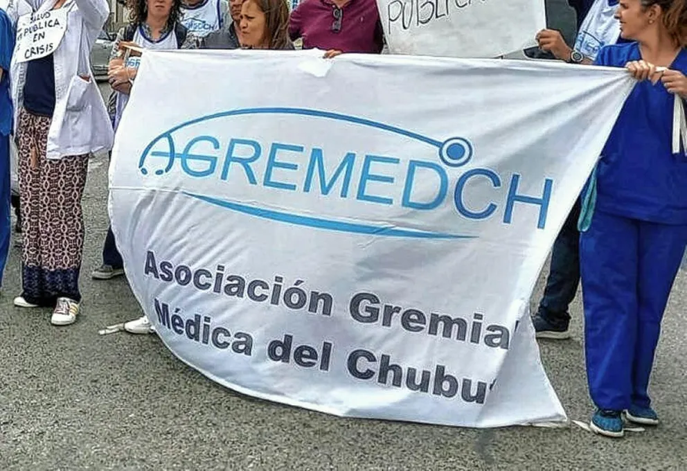 AGREMEDCH : “Seguiremos insistiendo en jerarquizar los sueldos de los profesionales que representamos”