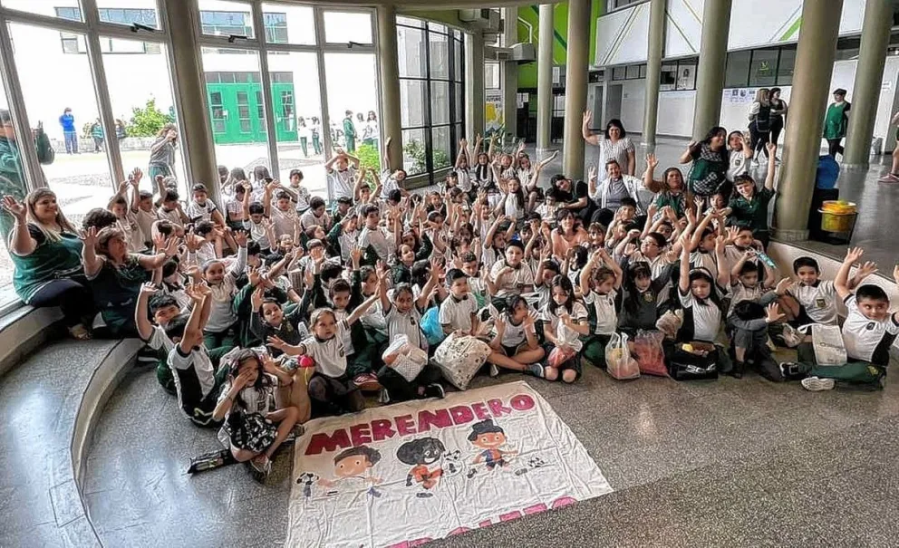 Una vecina lanzó una campaña de recolección de abrigos