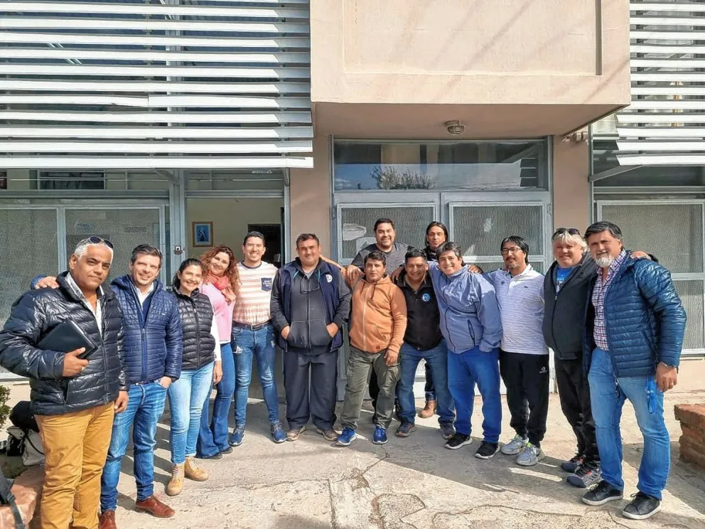 Petroleros Jerárquicos lograron el traspaso de diez afiliados a Aesa