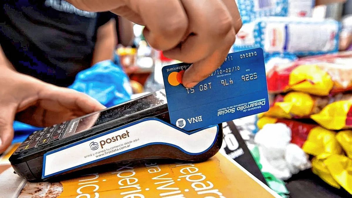 El Gobierno aumentó 35% el monto de la tarjeta Alimentar: cómo se aplicará