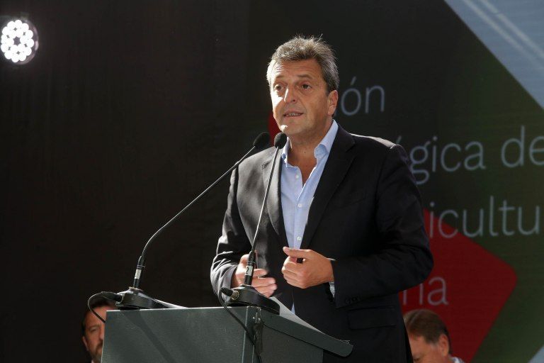 Massa viajará a la Asamblea del FMI y buscará más financiamiento