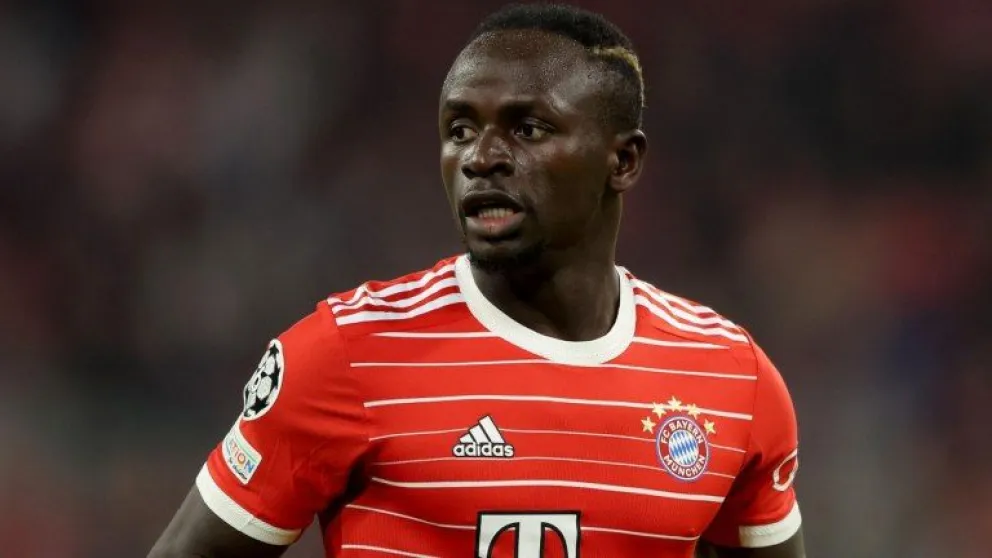 El Bayern Múnich suspendió a Sadio Mané por pegarle una piña a un compañero y analiza rescindirle el contrato