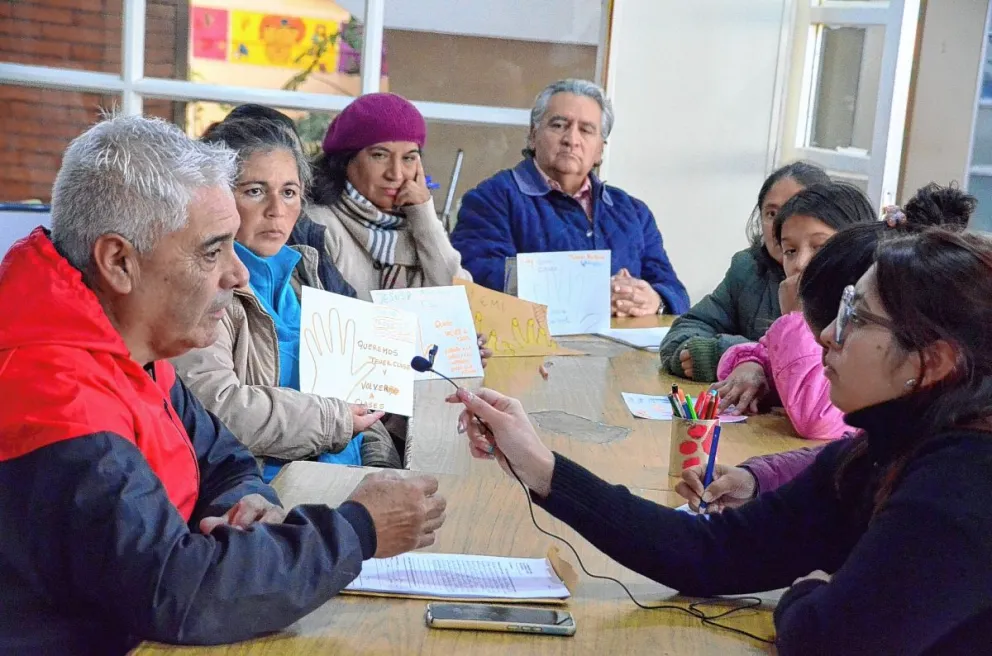 Escuela Especial N° 521: “Basta de falsas promesas, basta de mentirnos, queremos una solución definitiva”