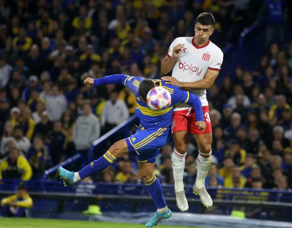 Boca cayó sobre el final contra Estudiantes