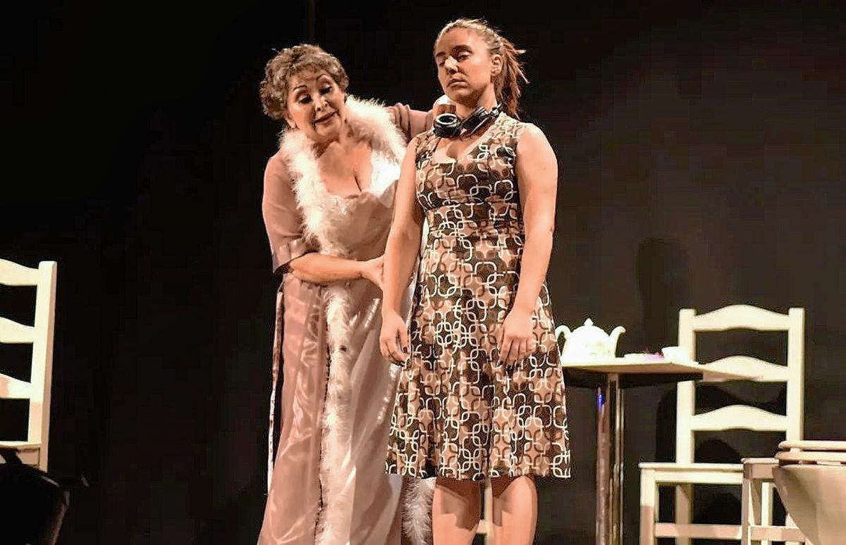 Sigue creciendo el teatro local: “Linda”, la obra que pone bajo la lupa a los estándares de belleza