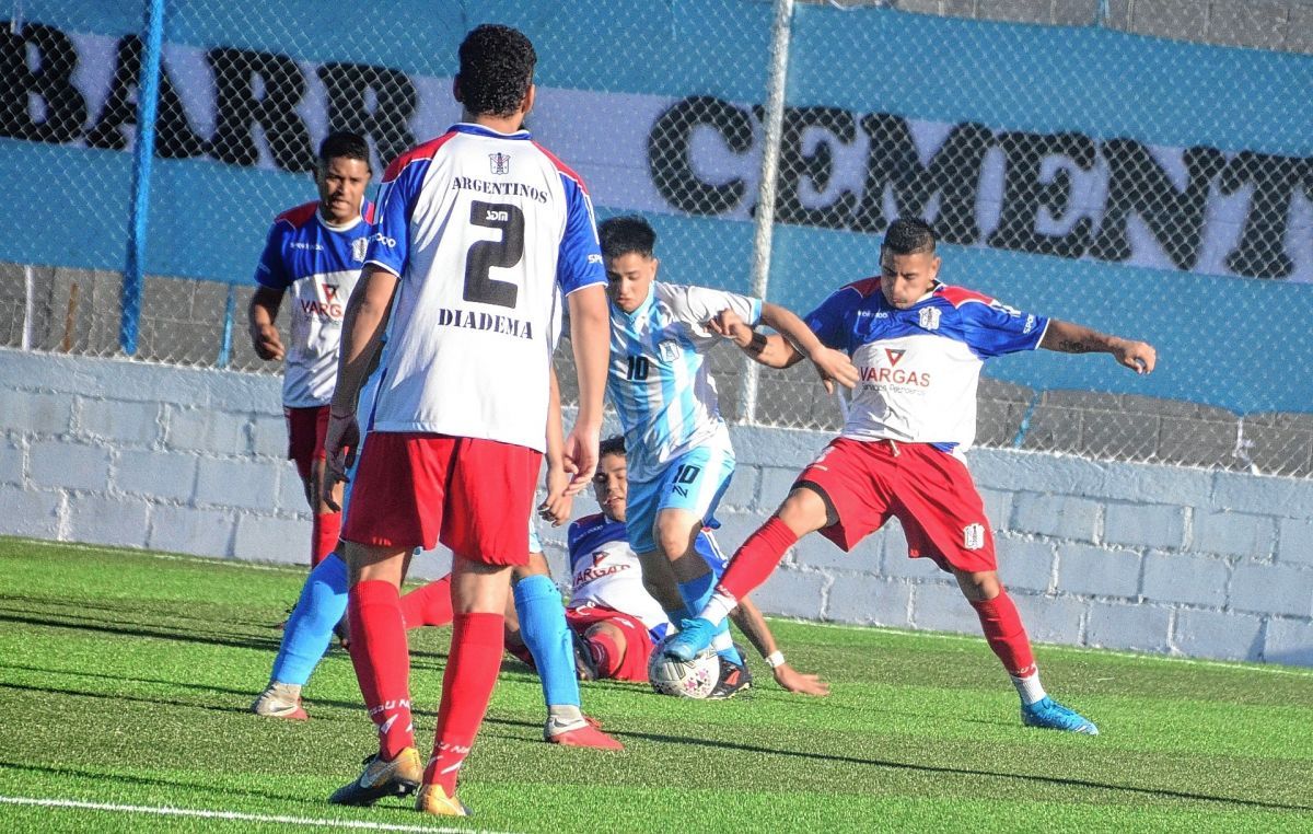 SeViene Hoy #LaLocomotora se enfreta al Club Atlético Argentinos Diadema  por la onceava fecha del Torneo Oficial Masculino Categoría B…