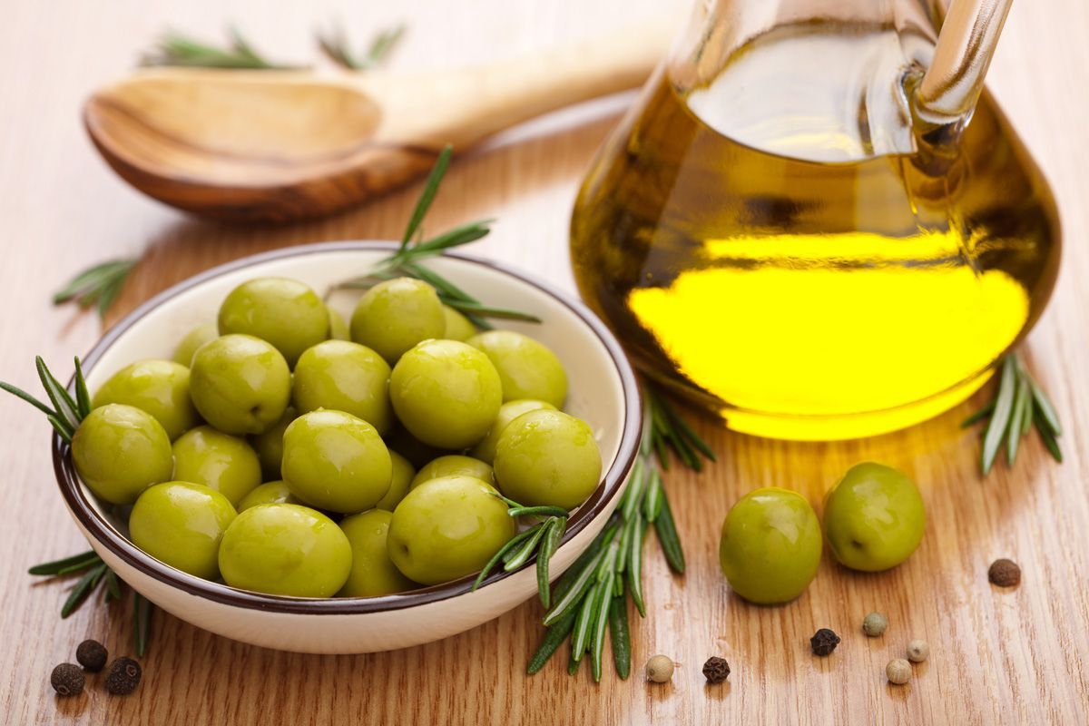 El aceite de oliva de la Patagonia, un alimento que aporta a la salud
