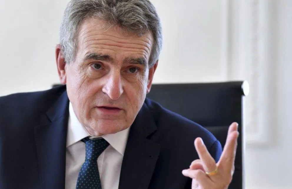 Rossi planteó que la oposición quiere "resolver la inflación con más inflación" a través de una devaluación