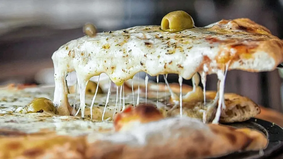 Desde hoy, maestros pizzeros argentinos compiten en Italia en el 30º Campeonato Mundial de la Pizza