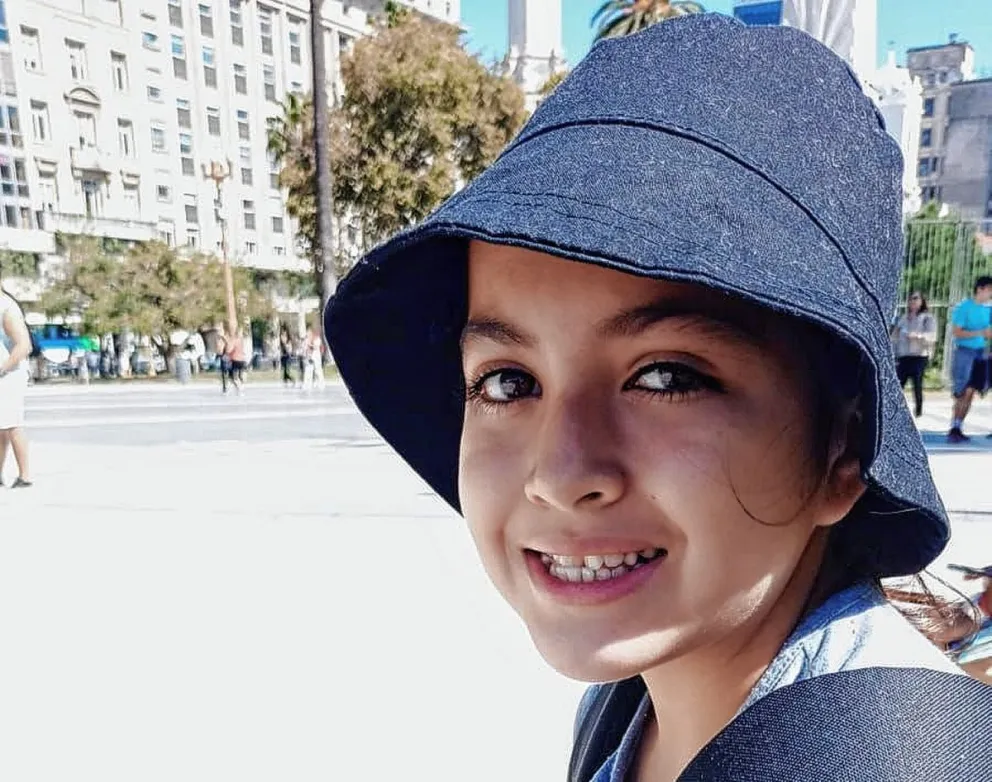 Brisa de 10 años se encuentra en Buenos Aires por un linfoma y su familia necesita ayuda para cubrir los gastos
