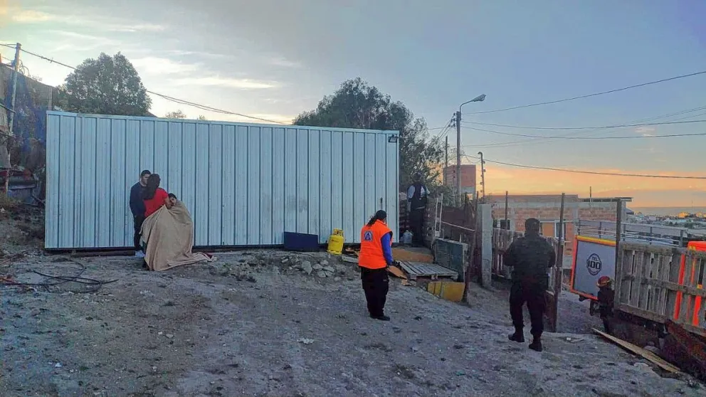 Amenaza grave e incendio intencional de una vivienda con una pareja y dos menores en su interior en barrio San Martín