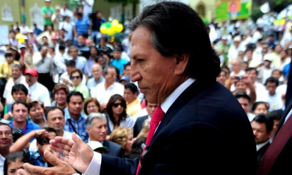 El ex presidente de Perú, Alejandro Toledo, se entregó en Estados Unidos