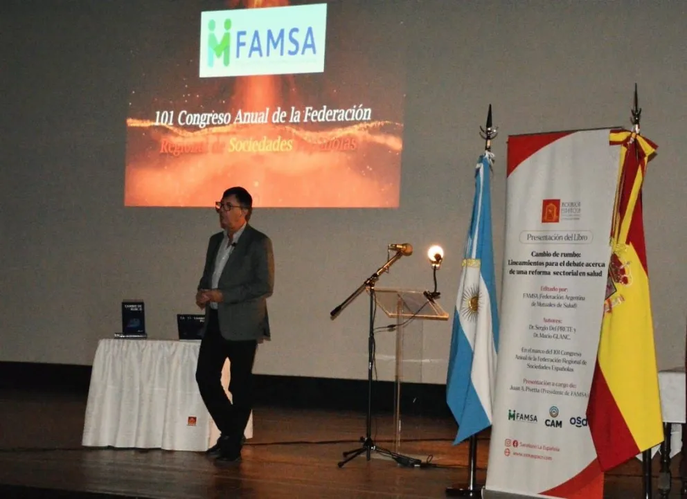 La Española presentó el libro "Cambios de Rumbo"