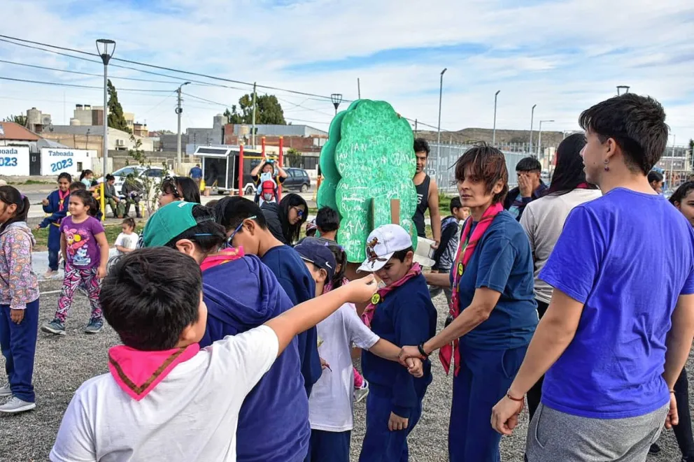 Festejan el Día de las Infancias en barrio Roca