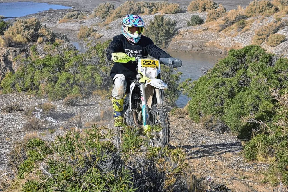 El Enduro Comodorense volvió a la actividad y arrancó el año en Caleta Córdova