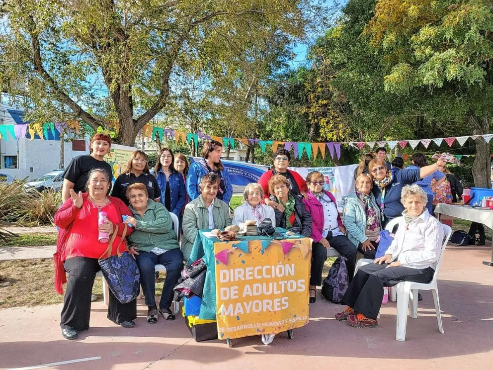 Con gran éxito se llevó adelante la Primera Expo de la Red Voces Comodoro