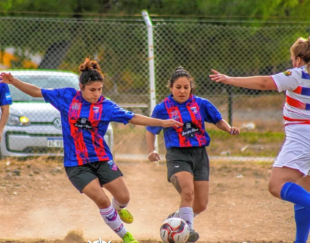 El femenino juega la última antes del receso