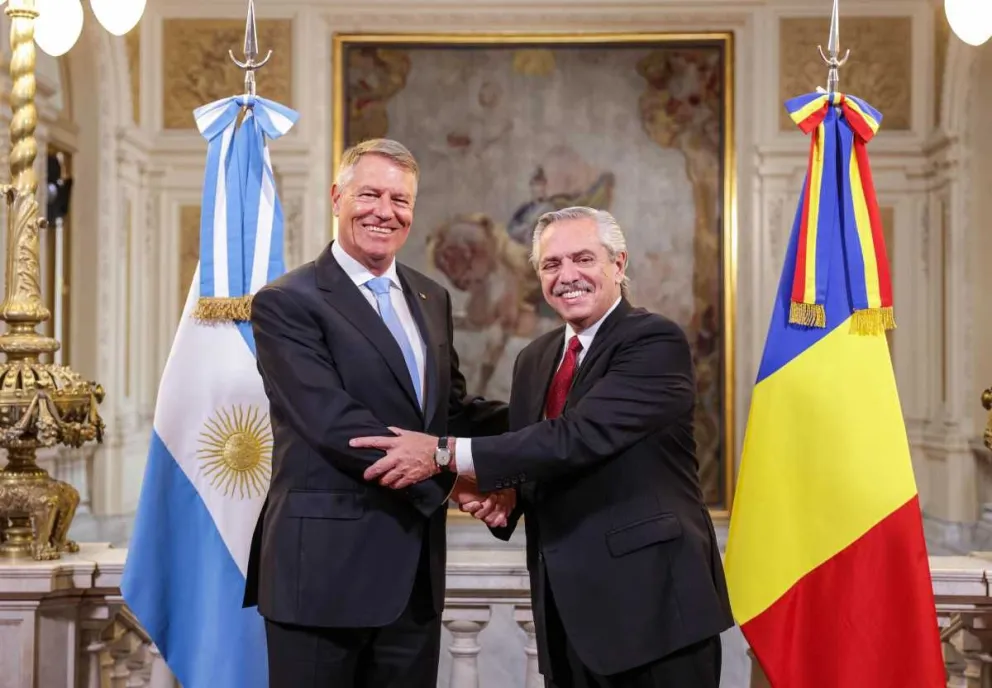 Alberto Fernández acusó a la "derecha argentina" de impulsar la corrida cambiaria