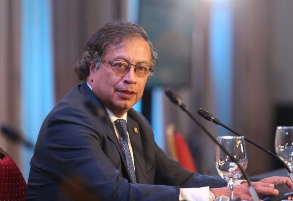 Petro solicitó la renuncia protocolaria de todos sus ministros