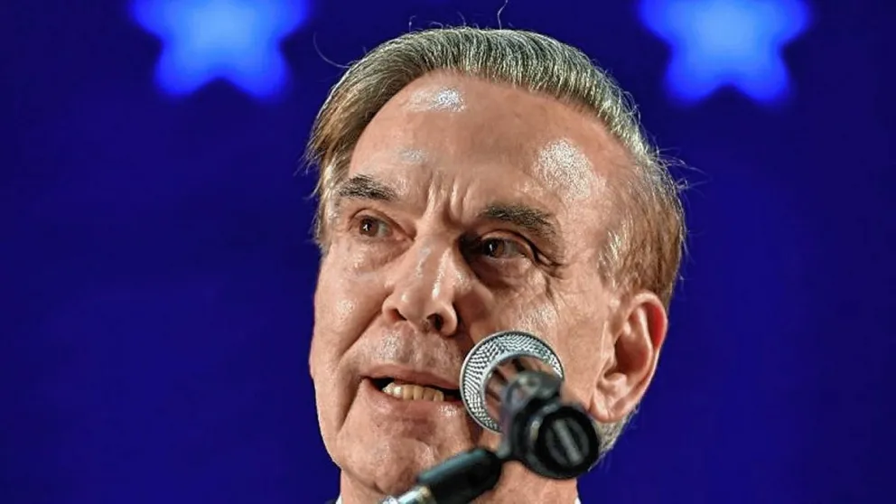 Pichetto relanzó su precandidatura en Ferro: "Hay un camino de salida y esperanza para el país"