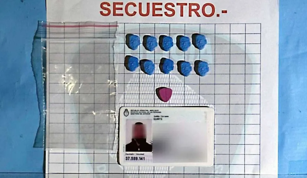 Fiesta electrónica: Secuestraron pastillas de éxtasis con la cara de Messi