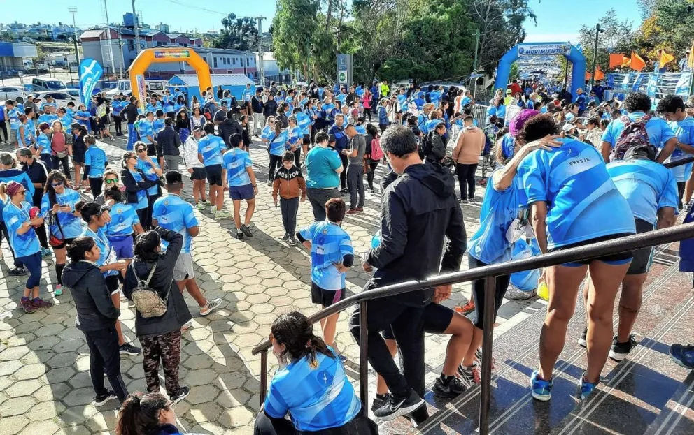 Con más de 900 inscriptos, se realiza hoy la Corrida Universitaria y solidaria