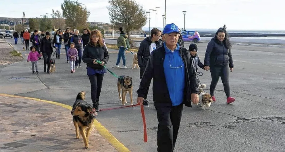 El Municipio de Caleta Olivia impulsó una jornada recreativa para el disfrute de las mascotas junto a sus familias