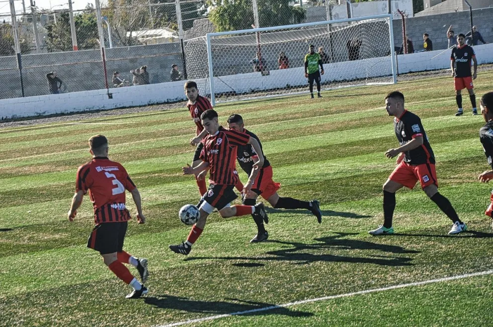 Enorme triunfo de Deportivo Sarmiento