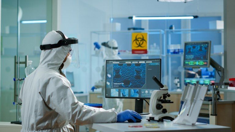 Por la inteligencia artificial, el 23% de los trabajos serán reconvertidos en los próximos cinco años