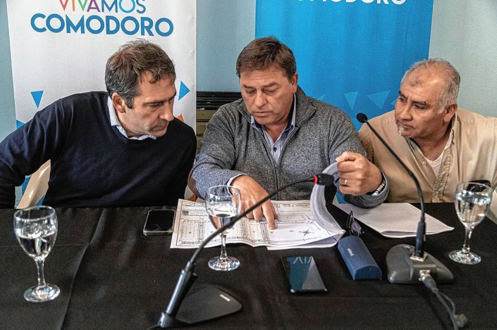 Se licitaron obras de gas, pavimento y cordón cuneta para los barrios Malvinas Argentinas, Don Bosco y Presidente Ortiz