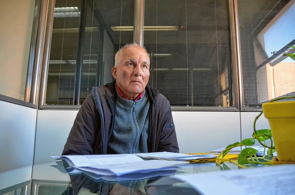 Tenía una casa y un terreno adjudicado hace 18 años y ahora se entera que están a nombre de otra persona