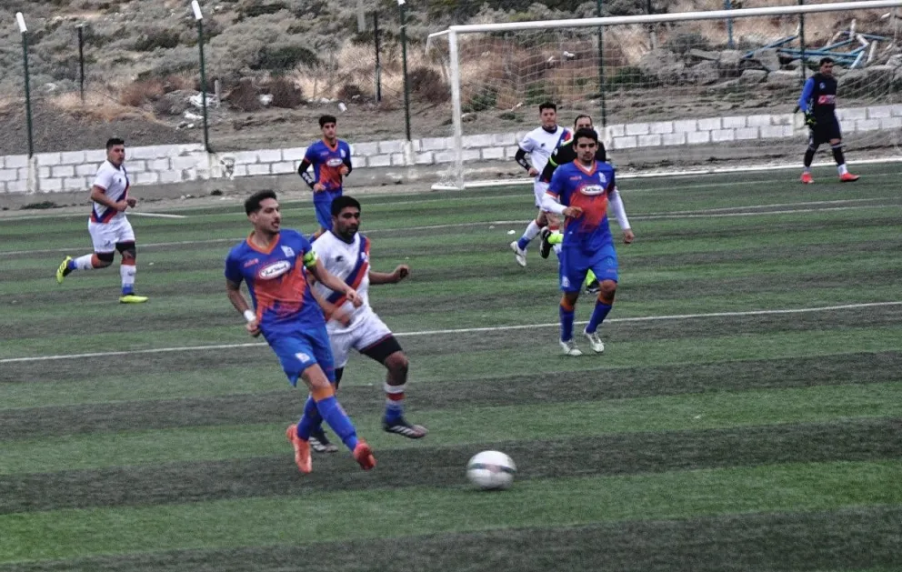 Goleada de la C.A.I. para seguir en carrera