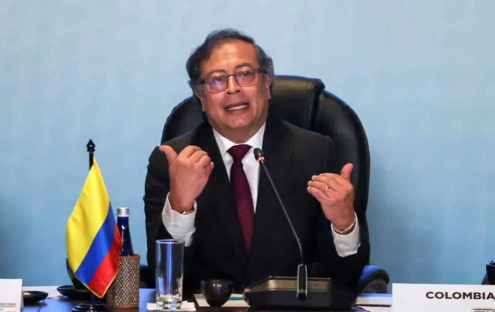 Colombia: Petro denunció intención de golpe y expresó que "es el momento de la democracia"