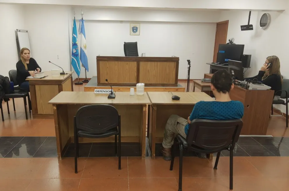 Robó un camión en Sarmiento y lo atraparon cuando se dirigía hacia Comodoro