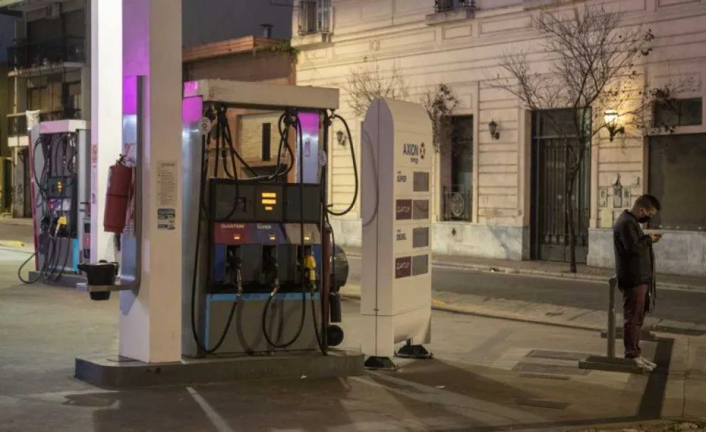 YPF aumentó los precios de sus naftas y se aguarda que el resto de las petroleras haga lo mismo