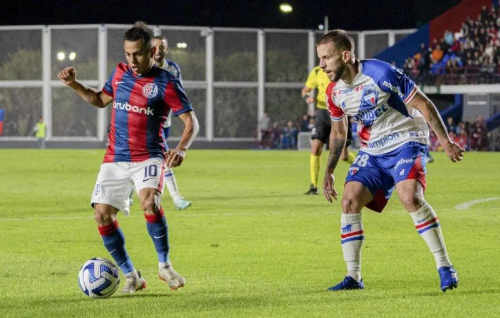 San Lorenzo se mide con Fortaleza en una parada clave en Brasil y con bajas importantes