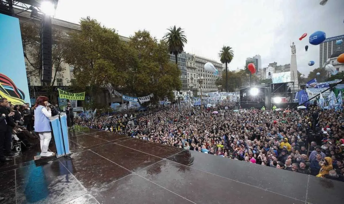 Cristina Kirchner en la Plaza de Mayo