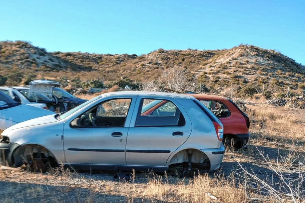 Grave: Vinculan a comisarios a robo y comercialización de autopartes de patrulleros y vehículos incautados por la Justicia