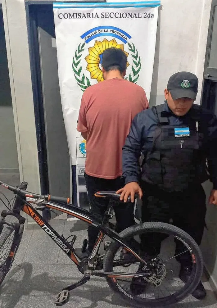 Tenía una bicicleta robada y lo detuvieron