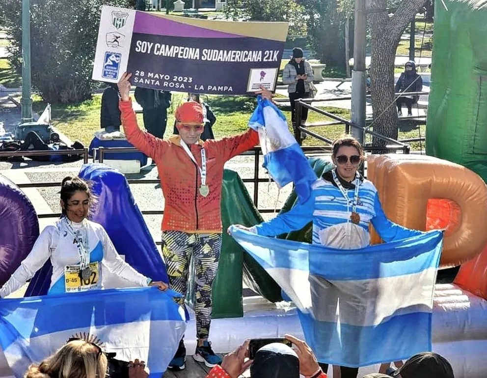 Rosana Caldedero se consagró bicampeona en el Sudamericano Máster de Ruta de La Pampa