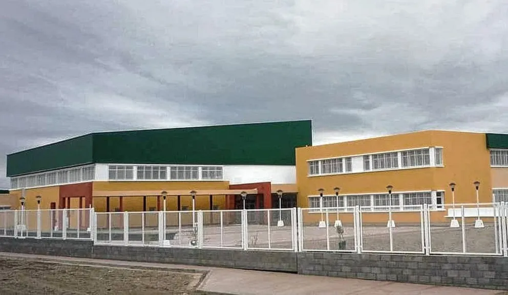Colegio 707: “Es un daño enorme el que se está provocando a todos los chicos” dijo uno de los padres